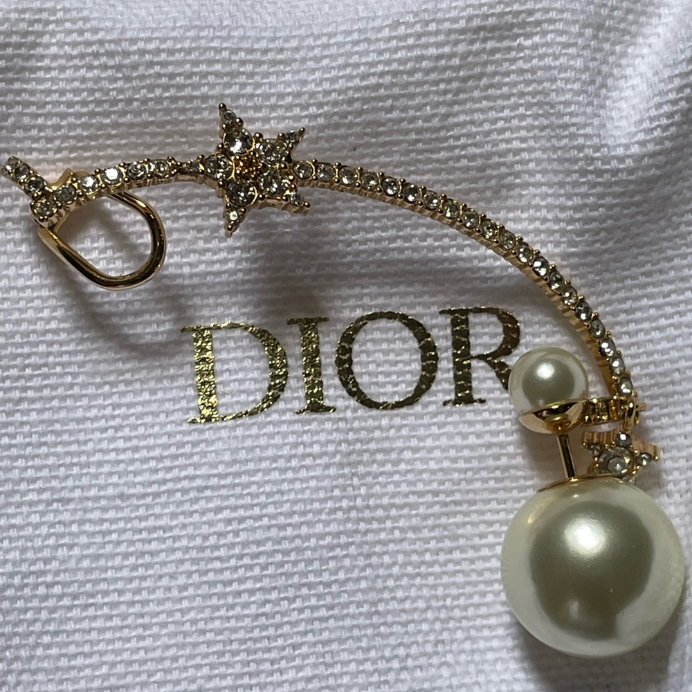 Brand New - Dior Tribales earring